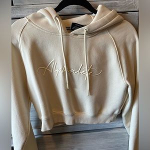 Alphalete Cream Cropped Hoodie Sweatshirt